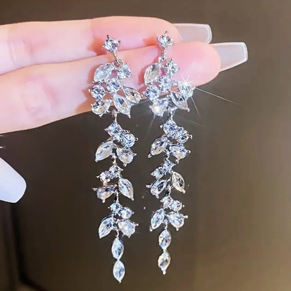 Earrings Rhinestone Dangle Drop Hollywood Glam Stylish Sparkle Elegant Formal